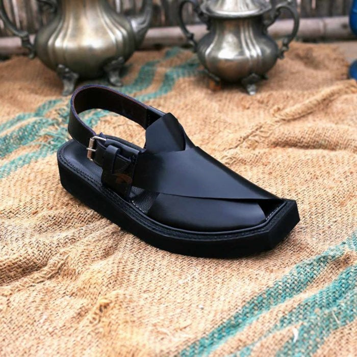 Black Leather Kaptaan Chappal